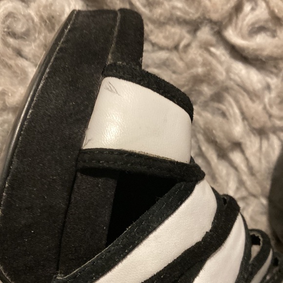 Carlos by Carlos Santana Black & White Cut Out High Heel Bootie Sandal - Picture 10 of 12